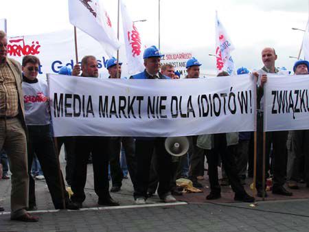 obrona_zwiazku_w_media_markt_20100617_1786205298